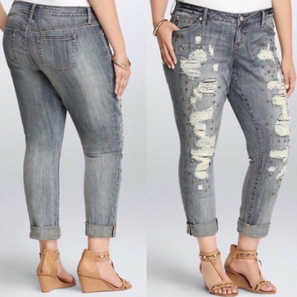 Torrid | Distressed Star Stud Jeans